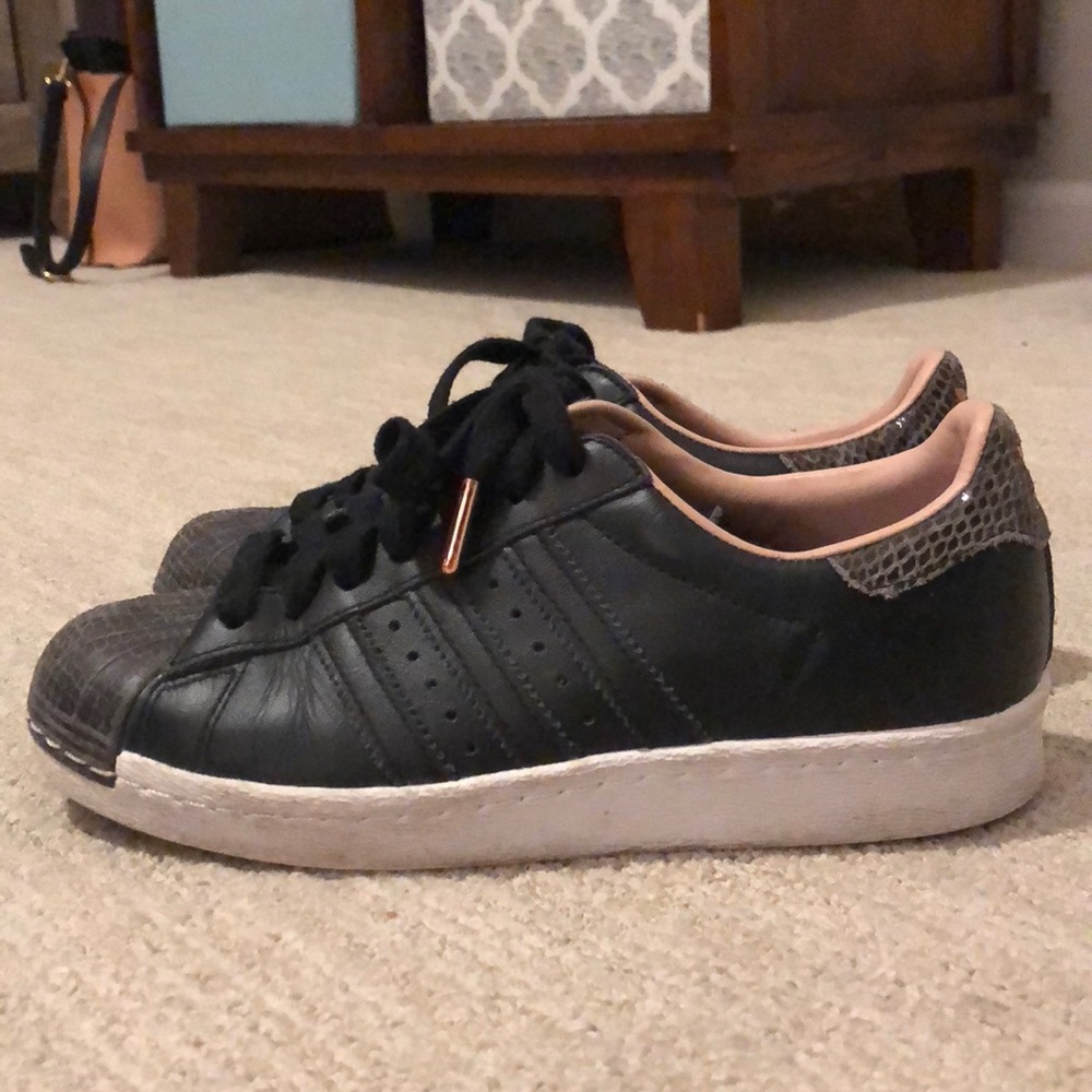 LIMITED EDITION - WORN 3 TIMES adidas superstars